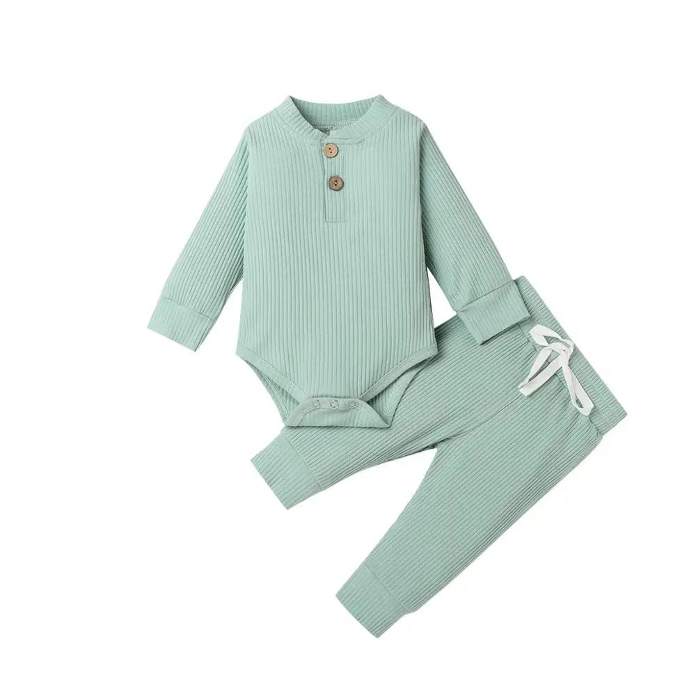 CuddleNest™ – Comfortabel Baby Kledingset – Warme Twee-Delige Outfit