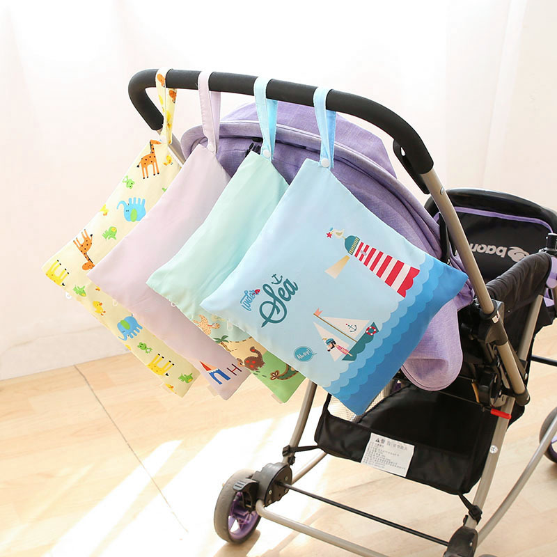 DryZip™ – Waterdichte Windeltas met Rits – Praktische Stroller Wetbag