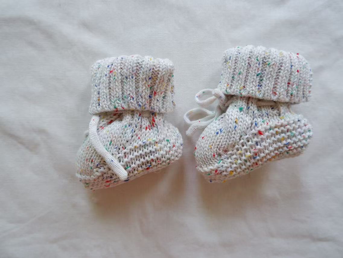 SnuggleBuds™ – Warme Gebreide Babyslofjes – Baby Winter Pantoffels