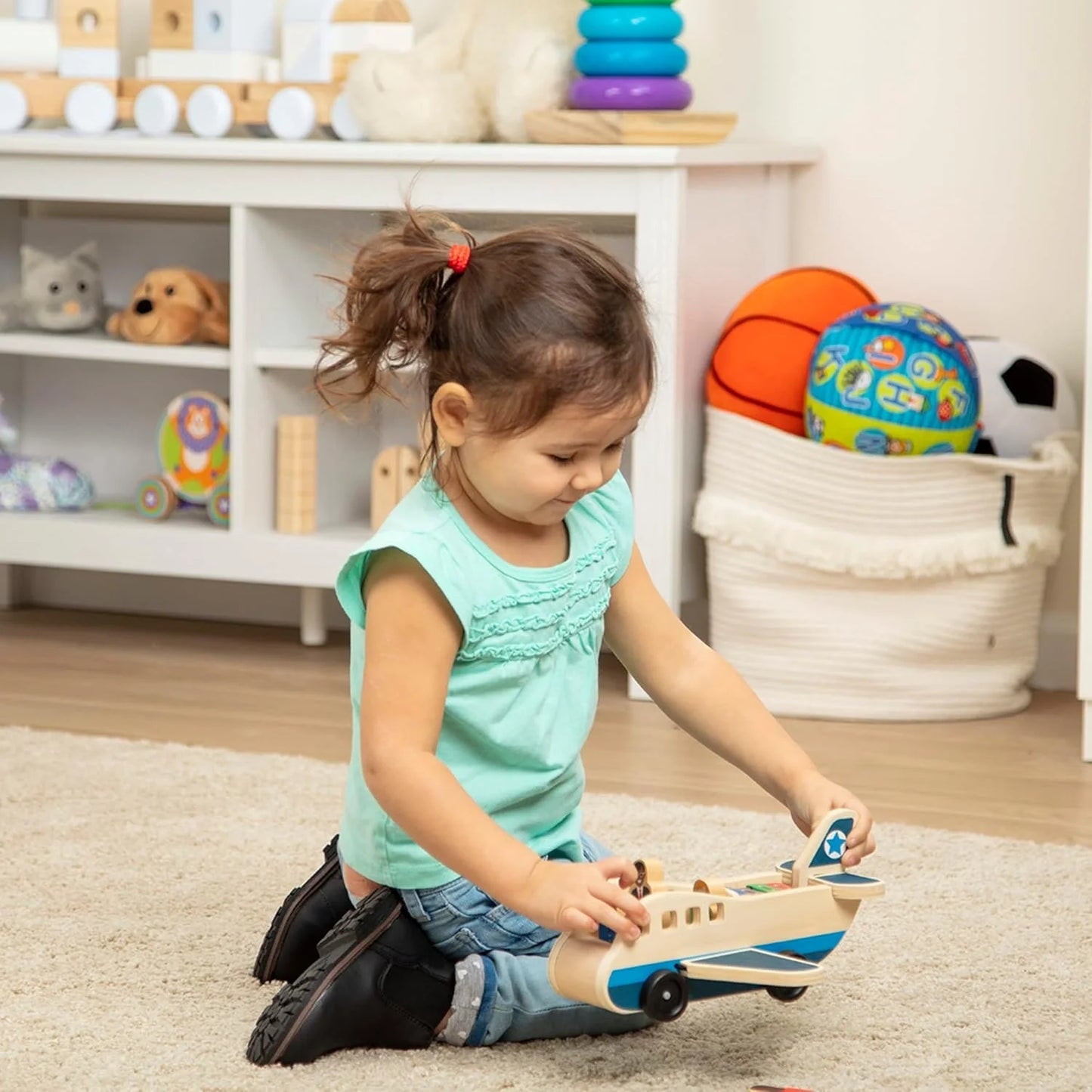 LuchtVriend™ – Houten Vliegtuig met Figuren – Fantasierijk Rollenspel voor Kinderen