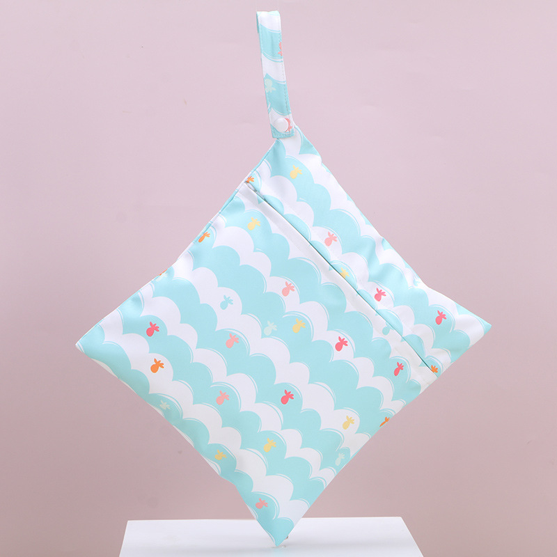 DryZip™ – Waterdichte Windeltas met Rits – Praktische Stroller Wetbag