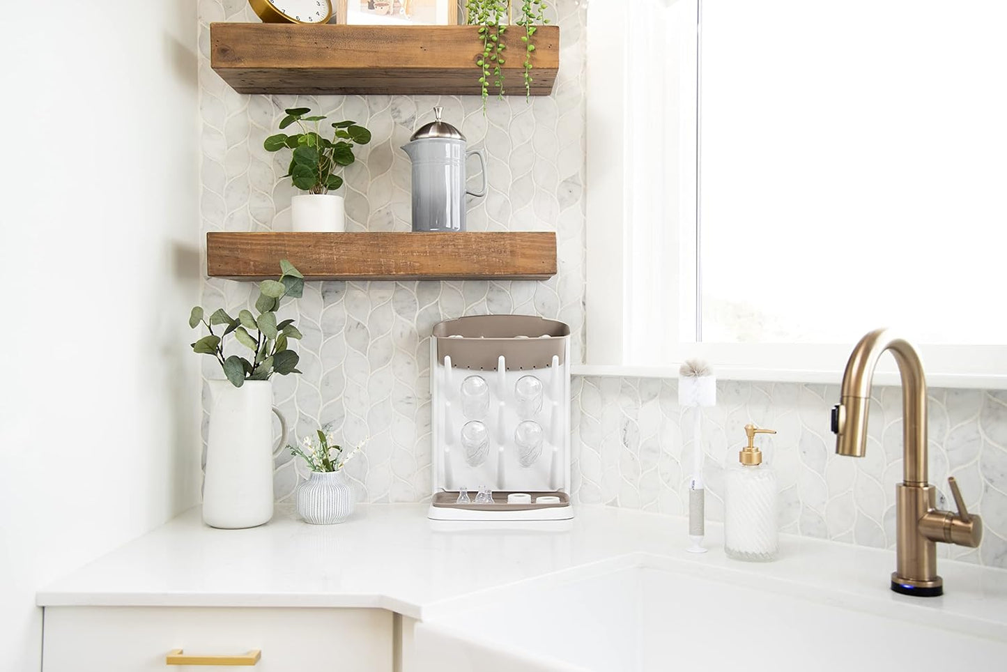 BottleBloom™ – Verticaal Flessenrek met Accessoirehouder – Ruimtebesparende Droogoplossing