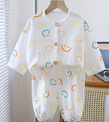 SkyJoy™ – Linnen Pyjamaset met Regenboogprint – Kinder Nachtkleding