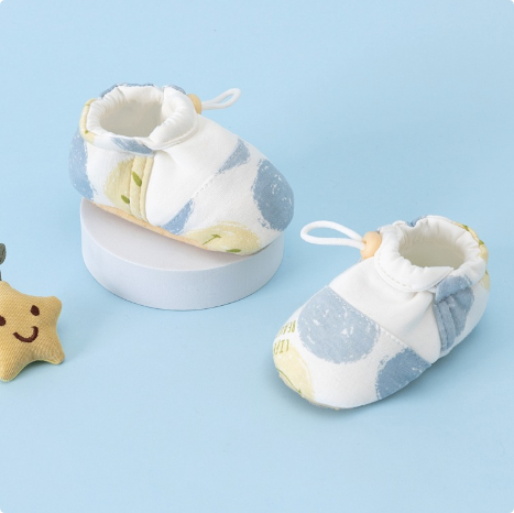 SnugSoles™ – Zachte Babyschoentjes met Grip – Eerste Stapjes Schoenen