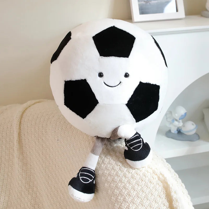 GoaliePals™ – Schattige Voetbal Knuffel met Schoenen – Zacht Pluche Speelgoed