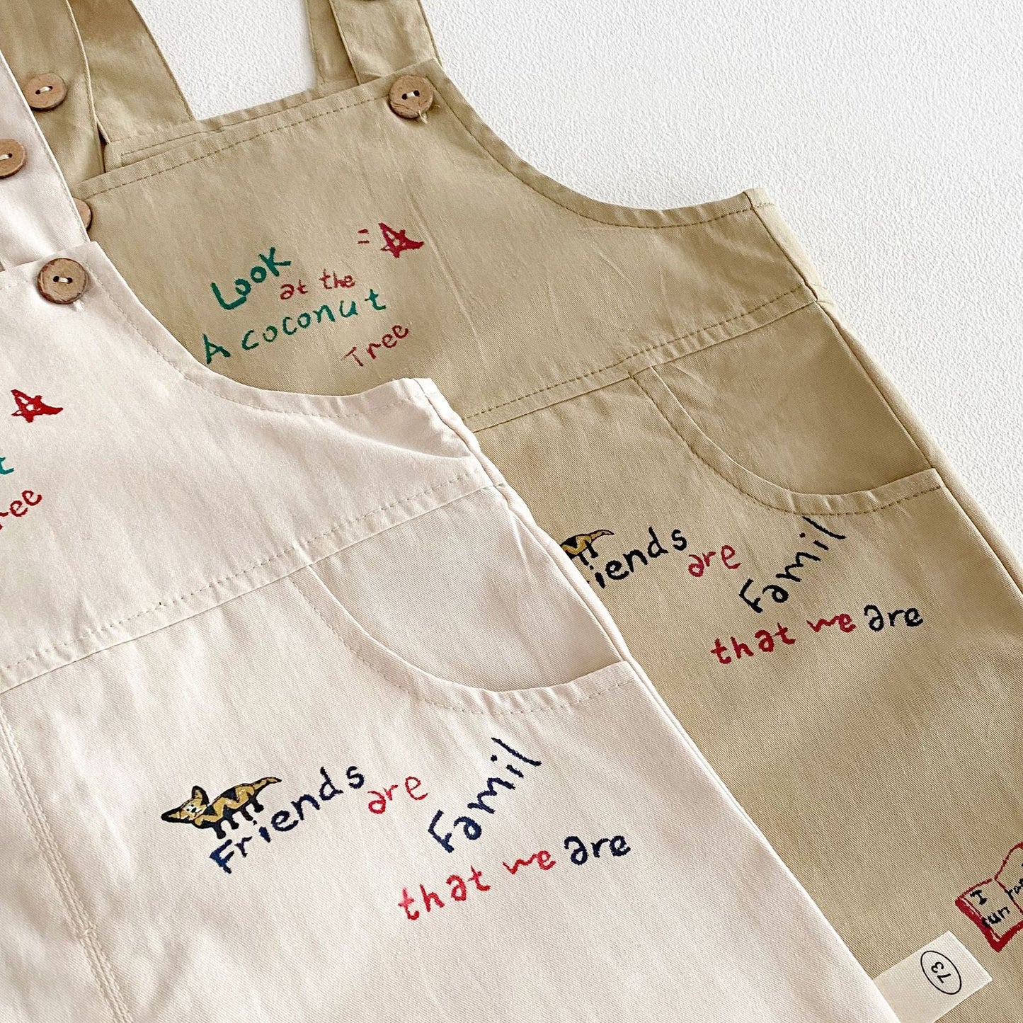 PalmPlay™ – Tropische Borduursels & Comfort – Zomerse Tuinbroek voor Kinderen