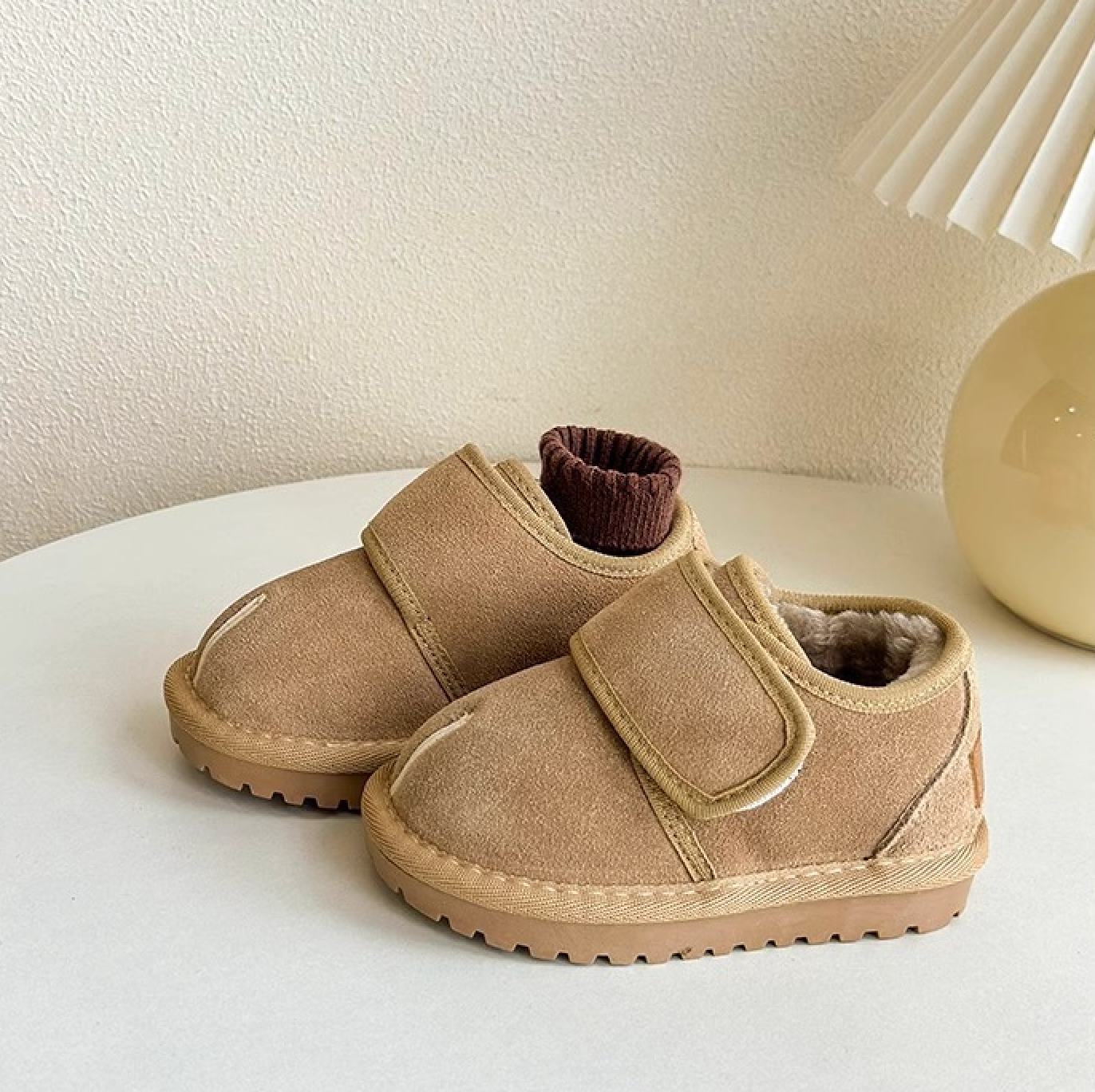 SnugStep™ – Warme Klittenbandschoenen met Antislip – Comfortabele Kinder Winterschoenen