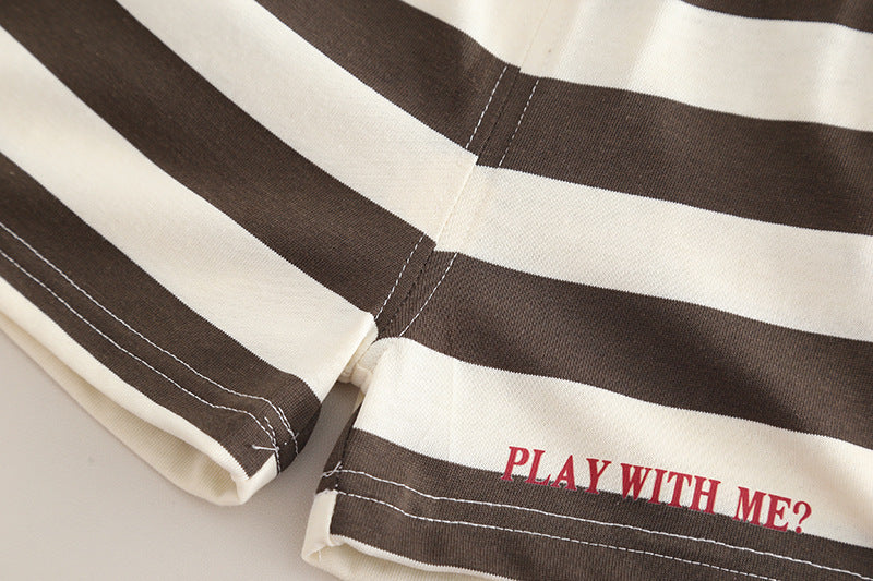 PupStripe™ – Speelse Hond & Strepen – Zomerset voor Kinderen