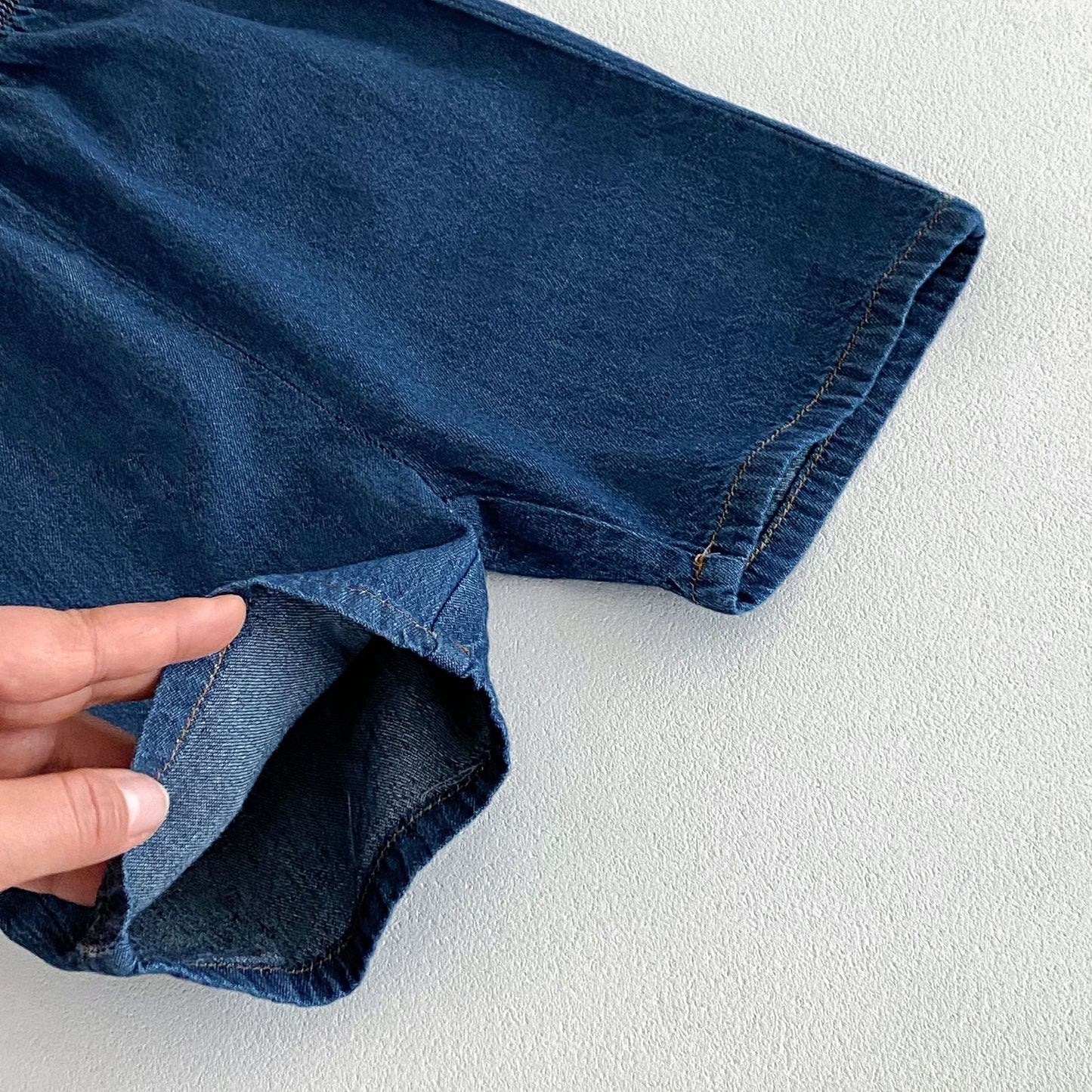 DenimDuo™ – Lichtgewicht Denimset met T-shirt & Shorts – Unisex Kinderoutfit
