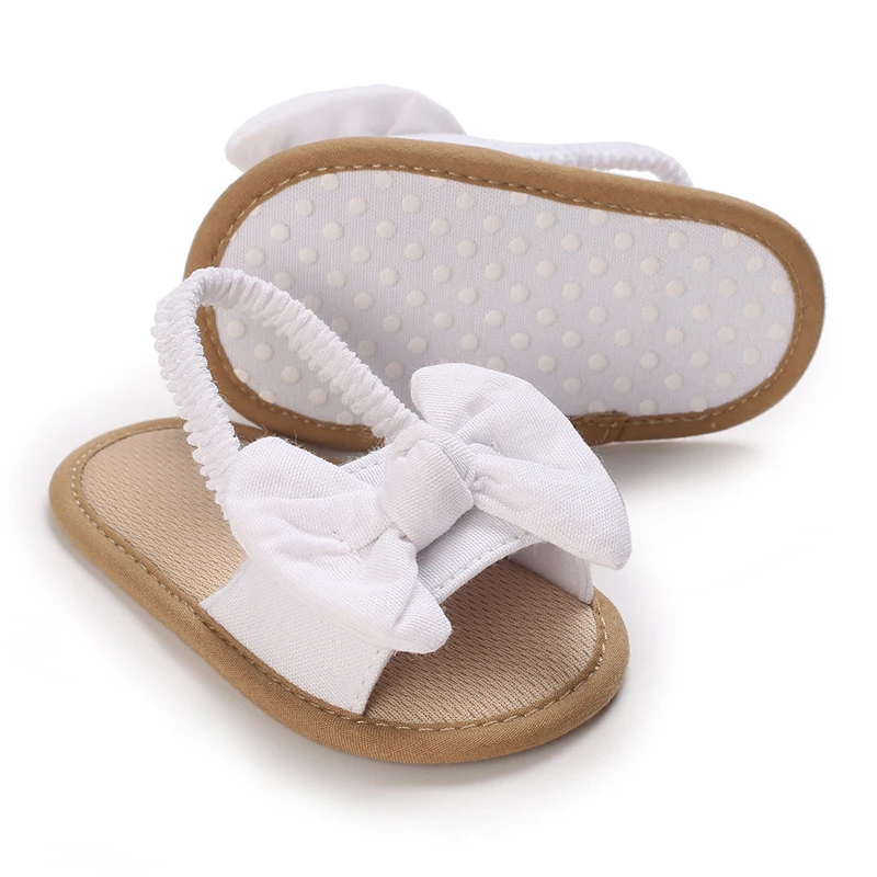 TinyTies™ – Zomerse Sandalen met Strik – Comfortabele Babyschoentjes