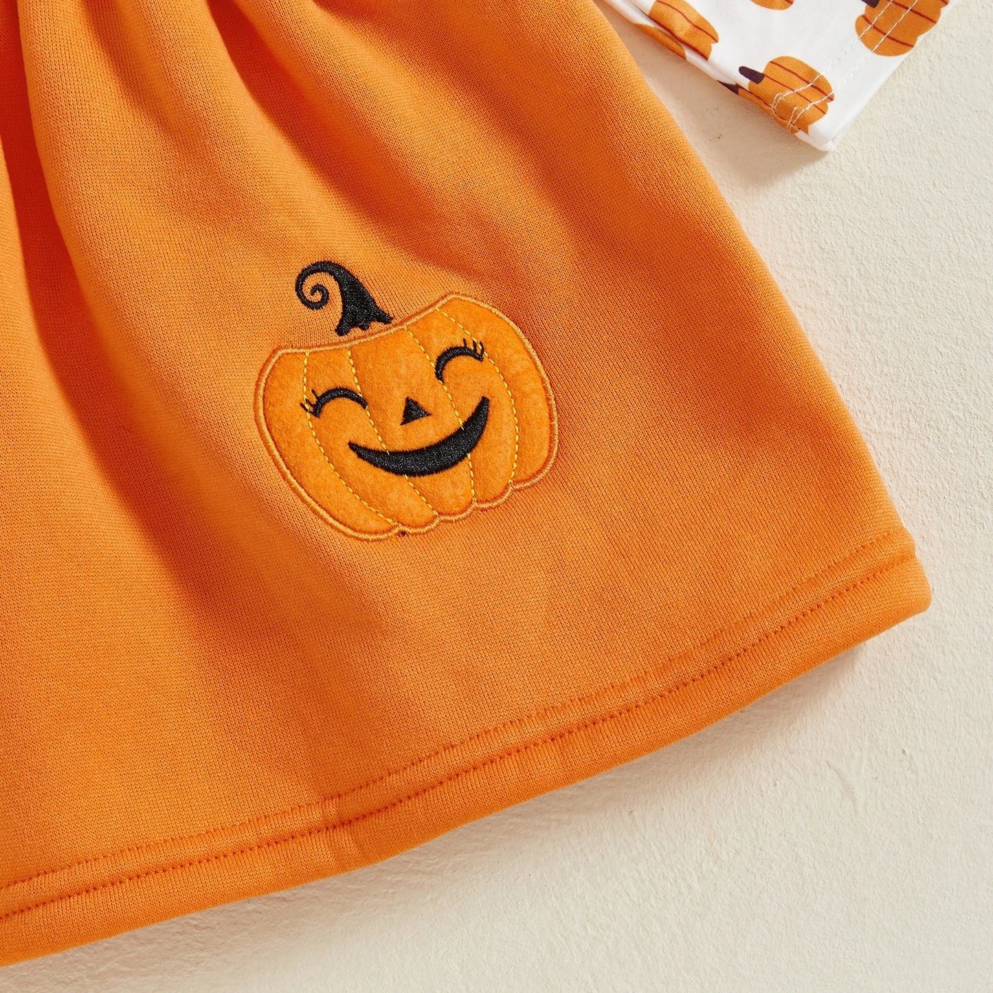 PumpkyCharm™ – Schattige Halloween Set voor Babymeisjes – Comfort Herfststijl