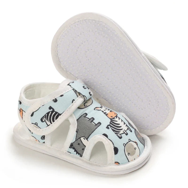 CuddleSteps™ – Ademend Design met Dierenprint – Zachte Baby Sandalen