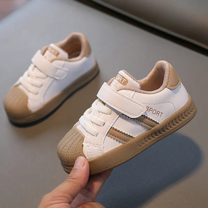 StrideSure™ – Witte Sneakers met Antislipzool – Kinderschoenen voor Buiten