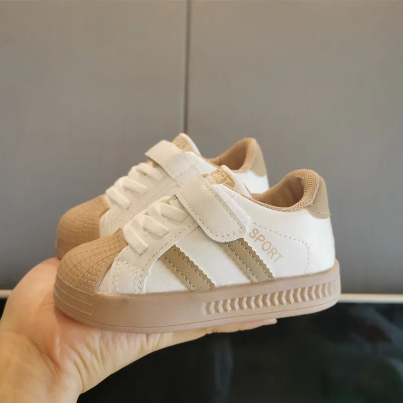 StrideSure™ – Witte Sneakers met Antislipzool – Kinderschoenen voor Buiten