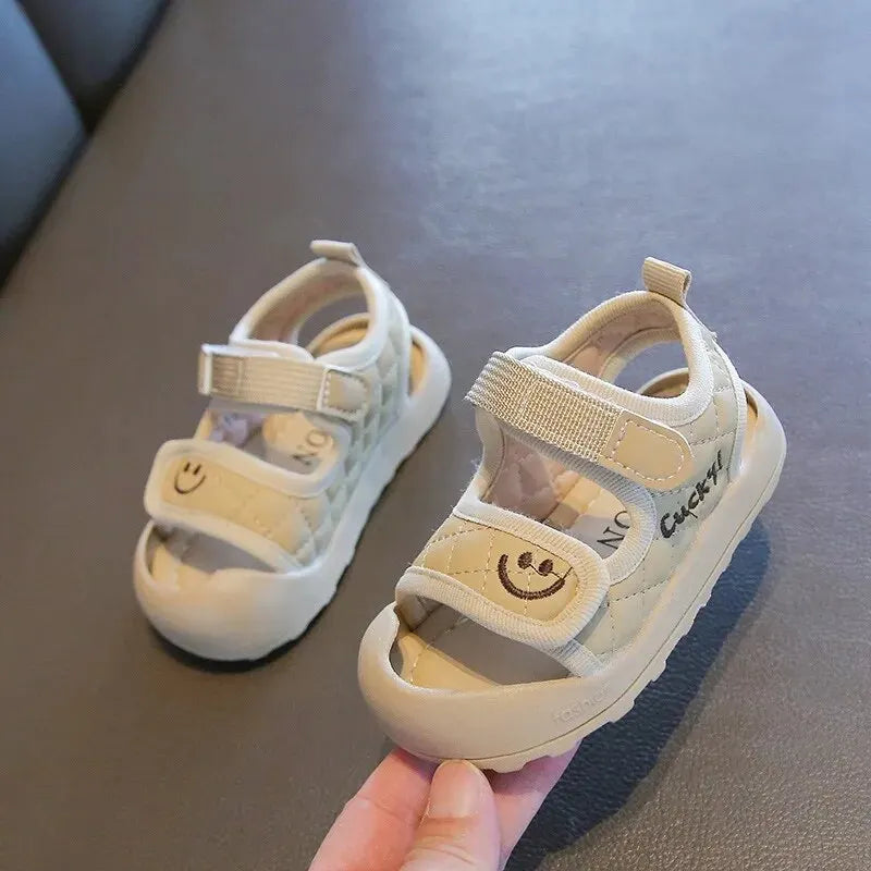 ComfySteps™ – Zomerse Sandalen met Veilige Zool – Kinderloopschoentjes Zacht