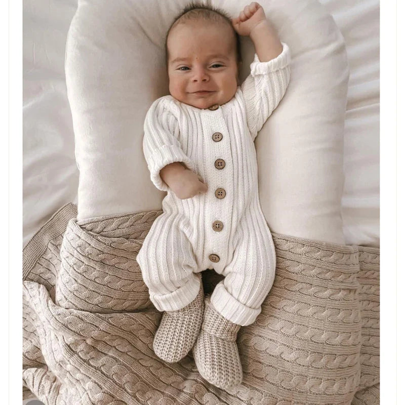 CuddleKnit™ – Zachte Gebreide Romper van Katoen – Unisex Baby Outfit