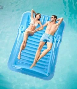 SunFloat™ – Luxe Opblaasbare Ligstoel – Zonnebaden in Eigen Tuin