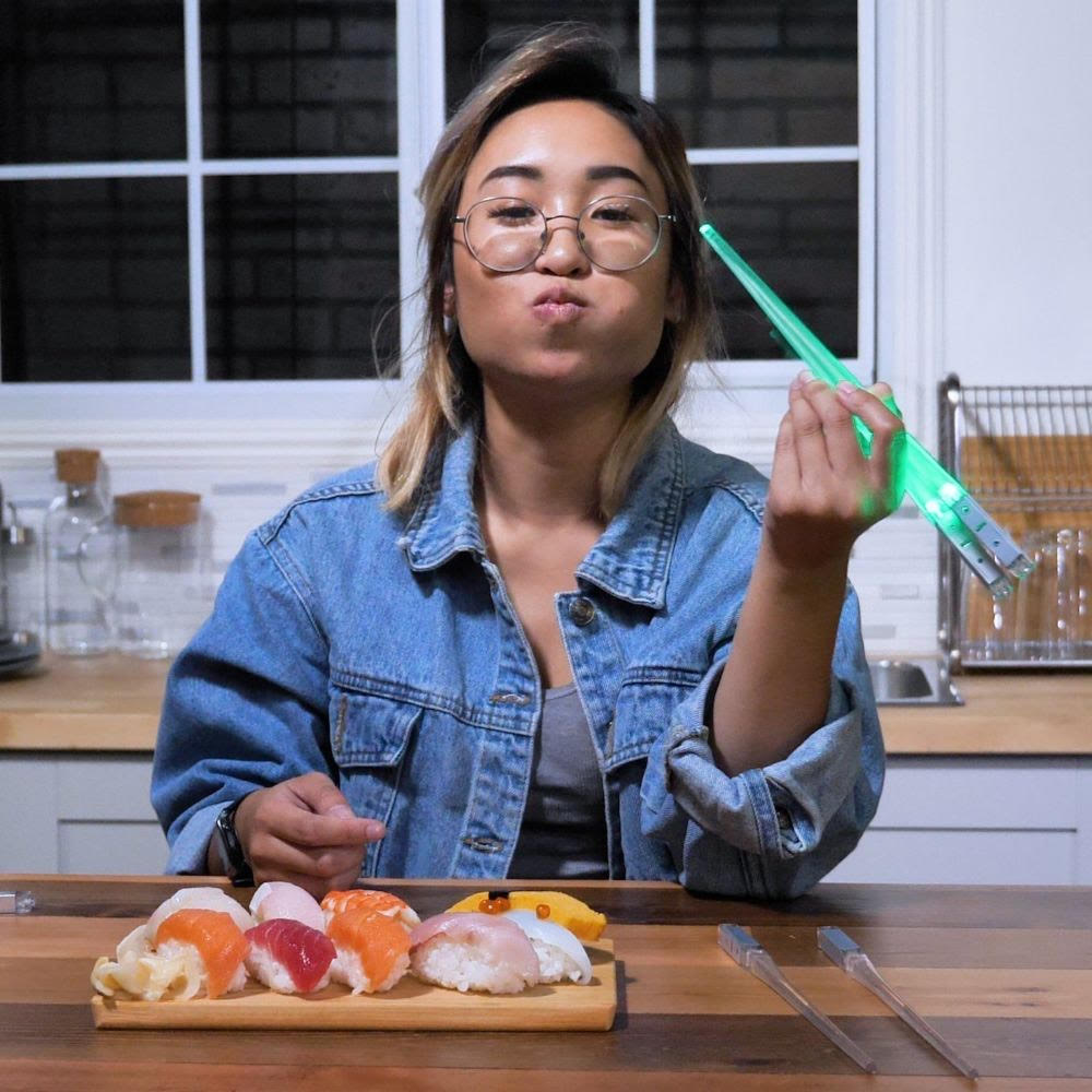 GlowBite™ – Oplaadbare LED Eetstokjes – Lichtgevend Eetplezier