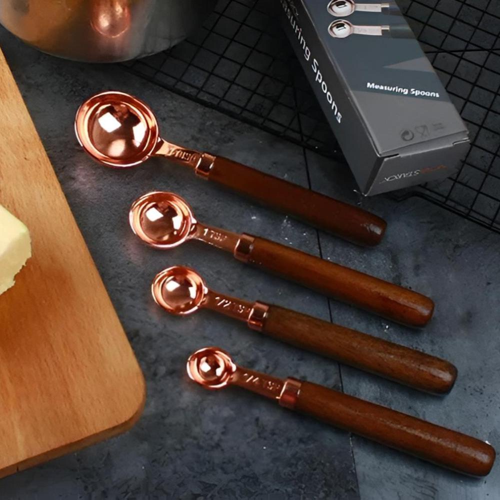 Coppera™ – Koperen Maatset met Houten Handvat – Maatlepels en Maatbekers