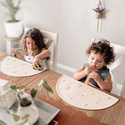 LunaMat™ – Rutschvast Siliconen Kinder Placemat – Charmante Tafelonderlegger