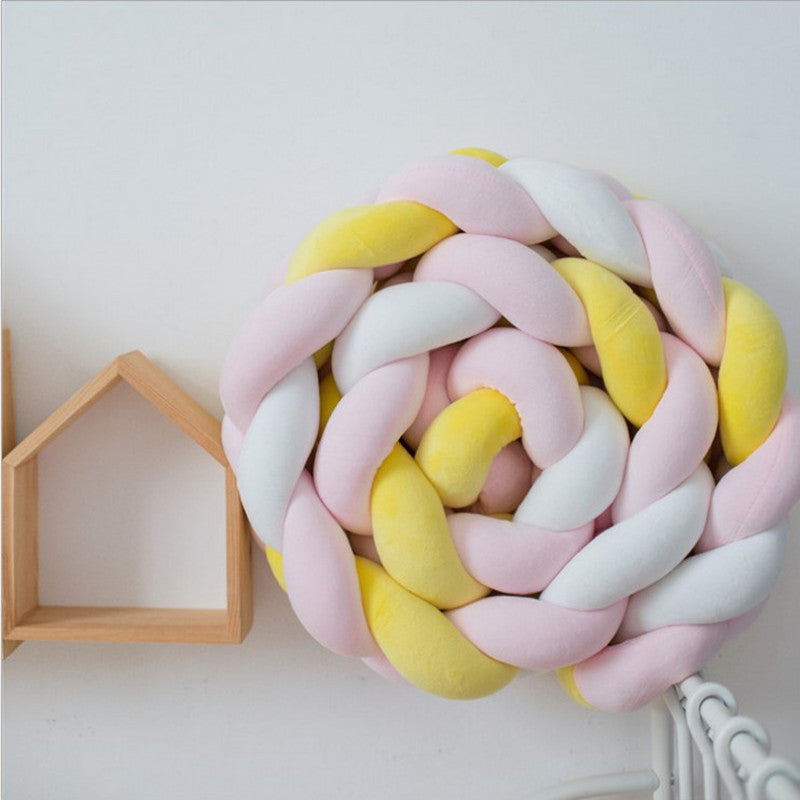 DreamWeave™ – Handgeweven Baby Bumper