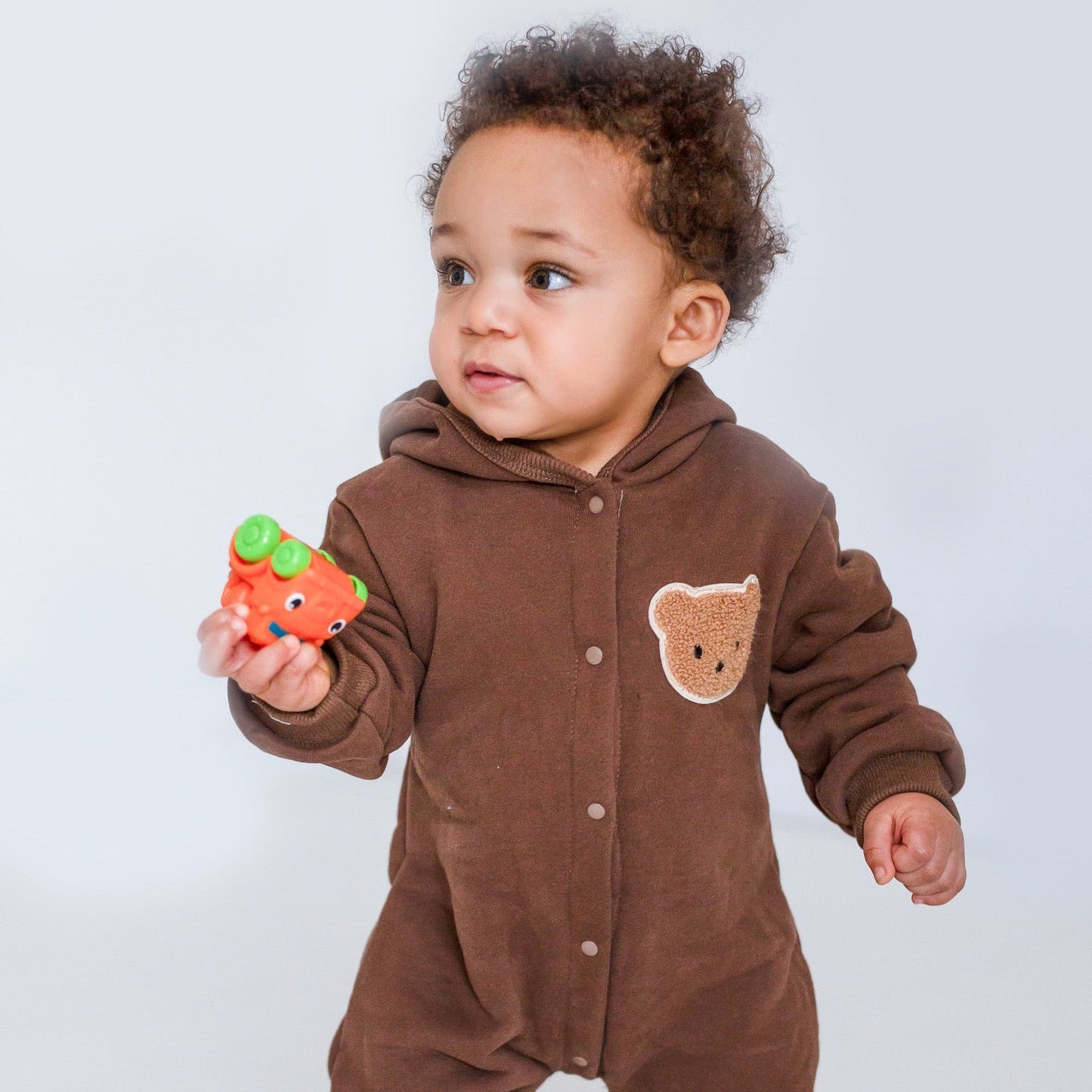 SnugBear™ – Gebreide Playsuit met Capuchon en Oortjes – Warme Baby Outfit