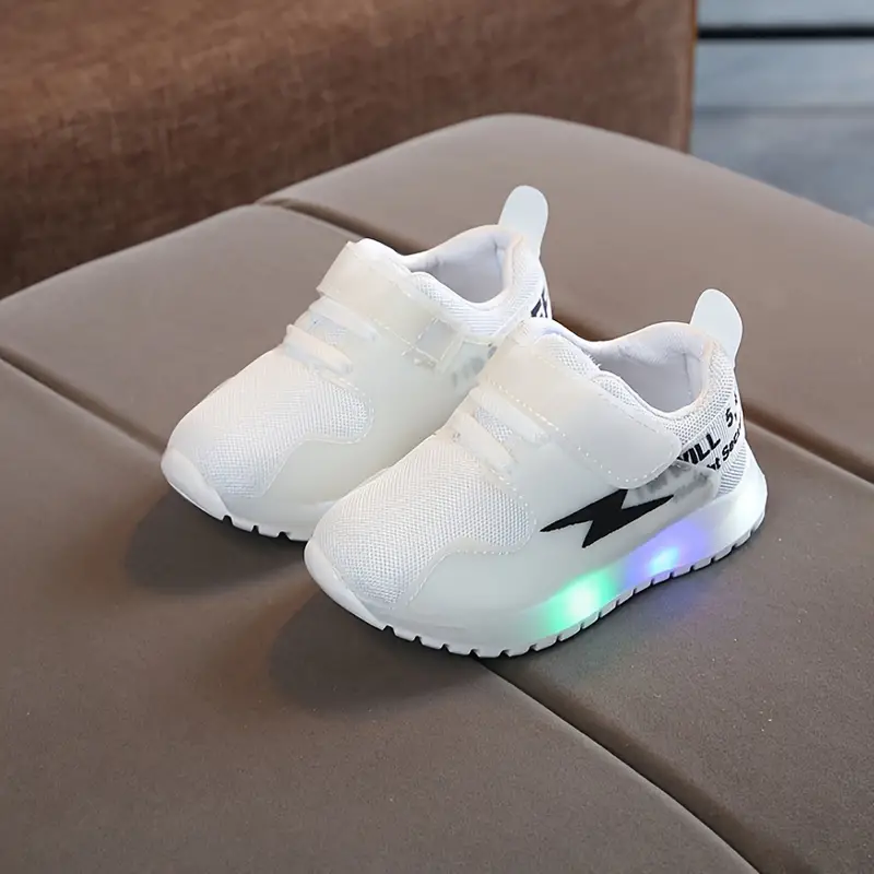 GlowSteps™ – Lichtgevende kinderschoenen - LED Zomer Sneakers