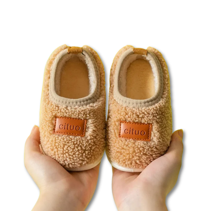 FluffSnugs™ – Warme Antislip Babyslofjes – Baby Winter Schoenen