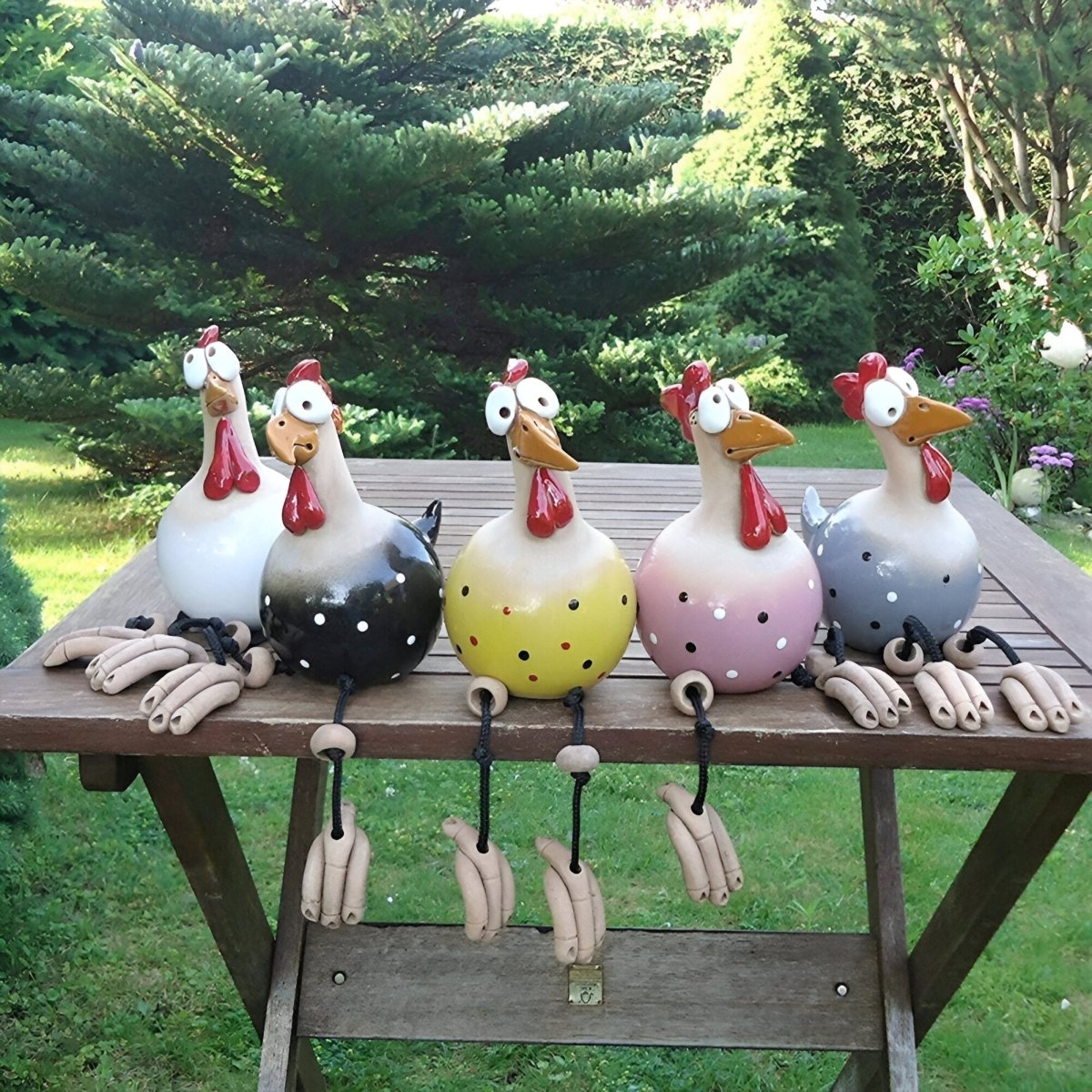 ChickCharm™ – Vrolijk Kipbeeldje met Grote Ogen – Tuin Decoratie Beeld