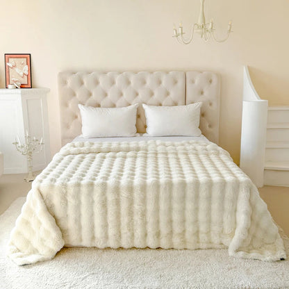 Cozynest Fleece Deken - Dubbellaags Imitatiekonijnenbont, Zacht en Warm 3