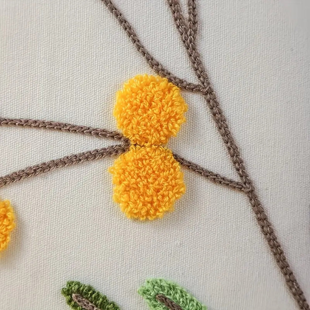 Elysia Kussenhoes - Microvezel, Geborduurde Gele Bloemen 5