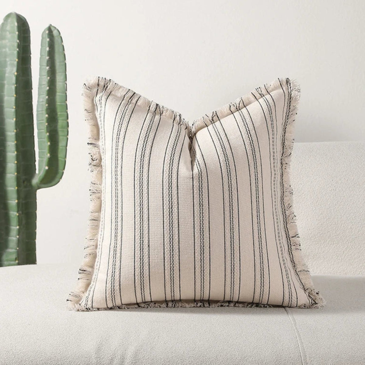 Elysia Sierkussen 45x45 - Textiel met Franjes, Scandinavisch Design 0