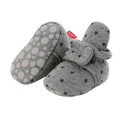 StarBliss™ – Zachte Katoenen Babyslofjes – Warmte & Veiligheid voor Kleine Sterren
