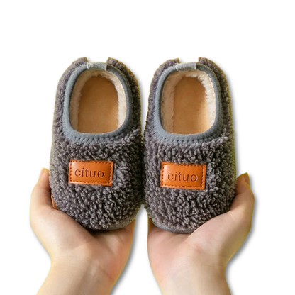 FluffSnugs™ – Warme Antislip Babyslofjes – Baby Winter Schoenen