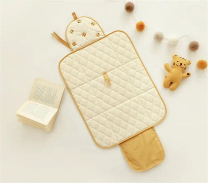 BearFold™ – Opvouwbare Baby Verschoonmat – Praktische Berenmotief Onderlegger