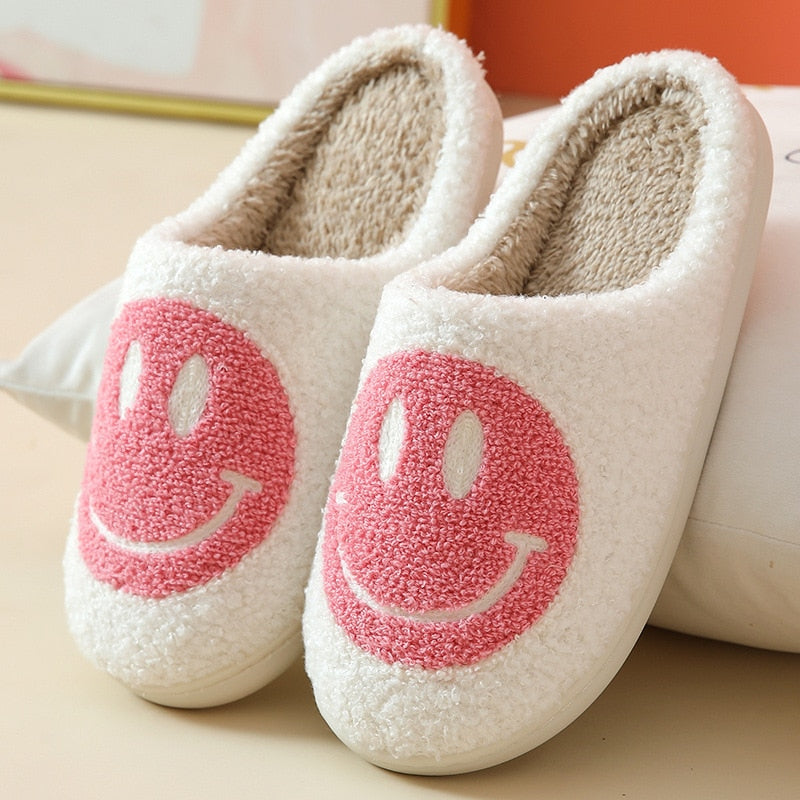 FluffyStep™ – Warme Pantoffels met Smiley – Comfortabele Winter Slippers
