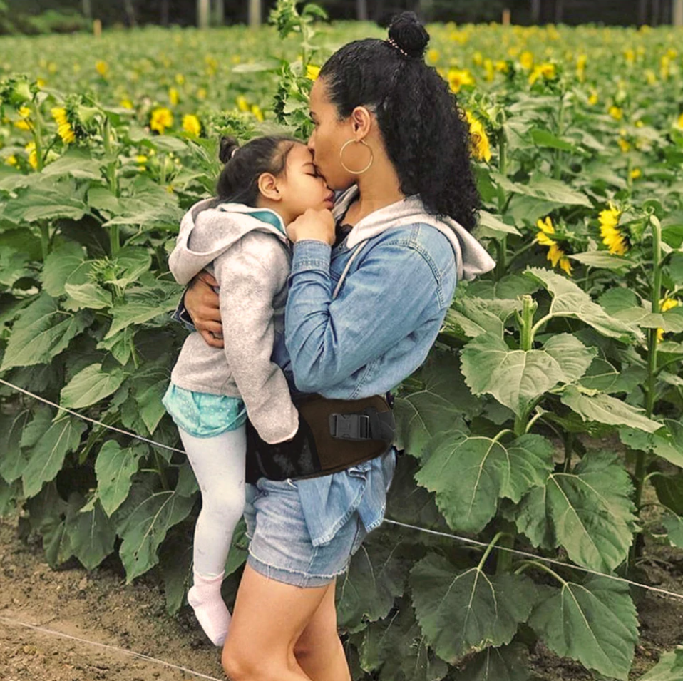 CuddleCarry™ – Ergonomische Heupdrager met Opbergruimte – Comfortabel Baby Draaghulpmiddel