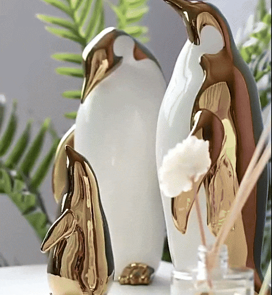 GoldPenguin™ – Luxe Pinguïn Sculptuur – Gouden Keramiek Decor
