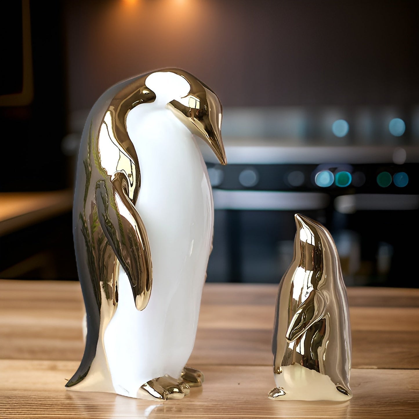 GoldPenguin™ – Luxe Pinguïn Sculptuur – Gouden Keramiek Decor