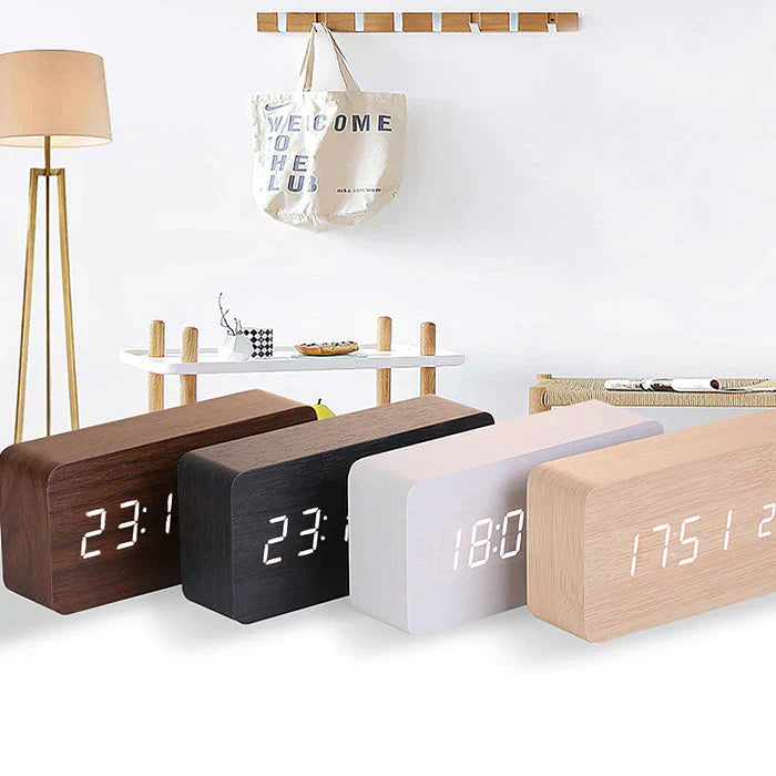 LumiWood™ – Draadloos Opladende Wekker – Slim Houten Wekker