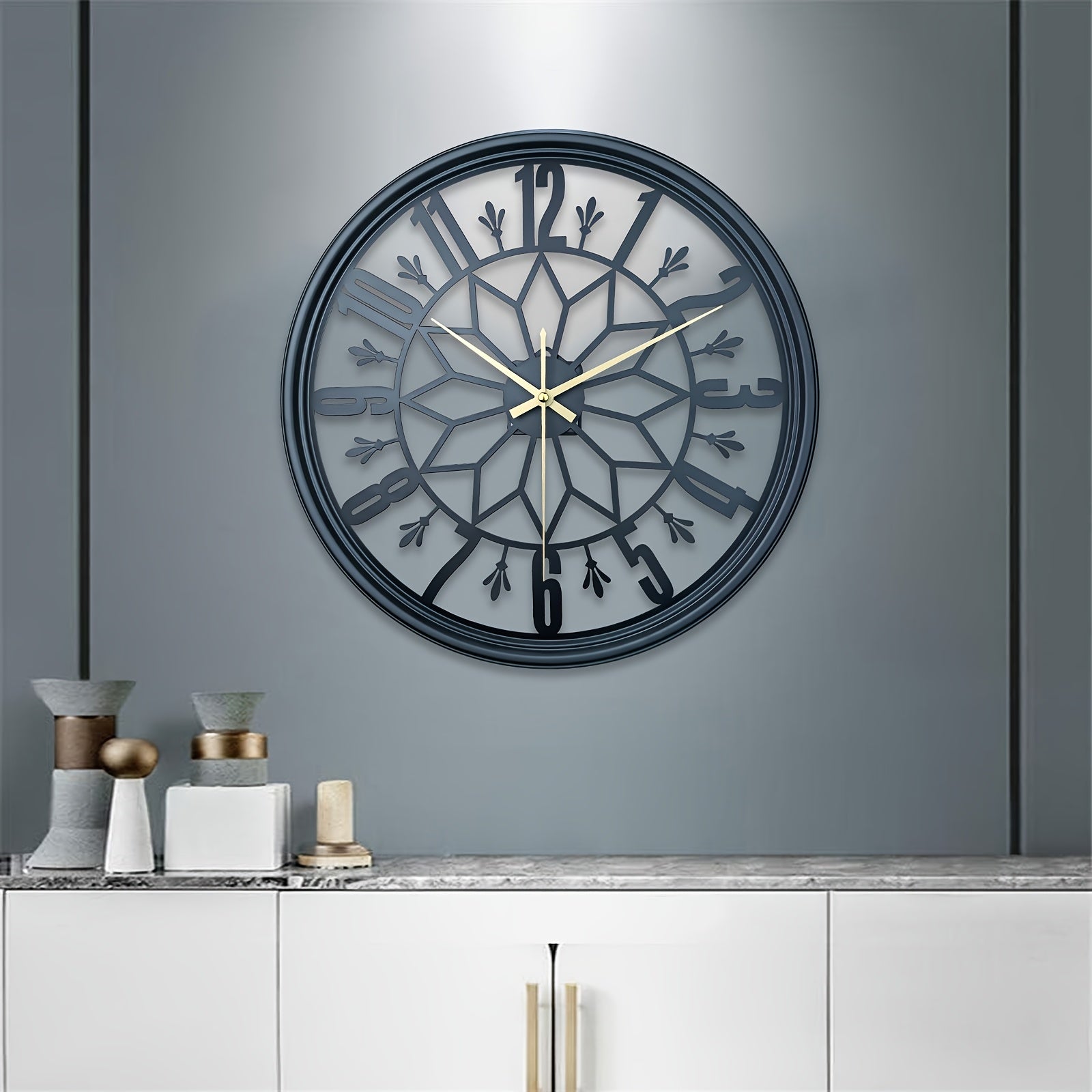 Ivy Wandklok - Handgemaakt Metaal, Industrieel Design 4