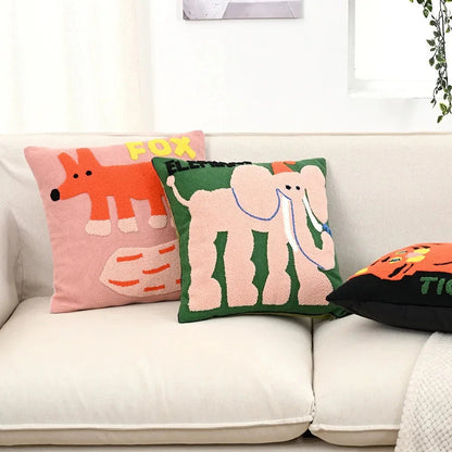 Kaleo Kussenhoes 45x45 cm - Geborduurd Dierenmotief, Scandinavisch Design 1