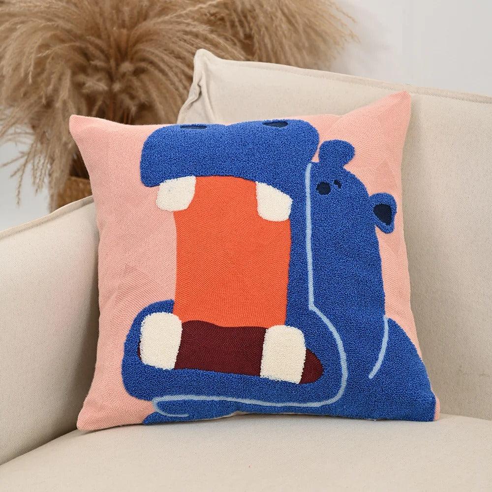 Kaleo Kussenhoes 45x45 cm - Geborduurd Dierenmotief, Scandinavisch Design 3
