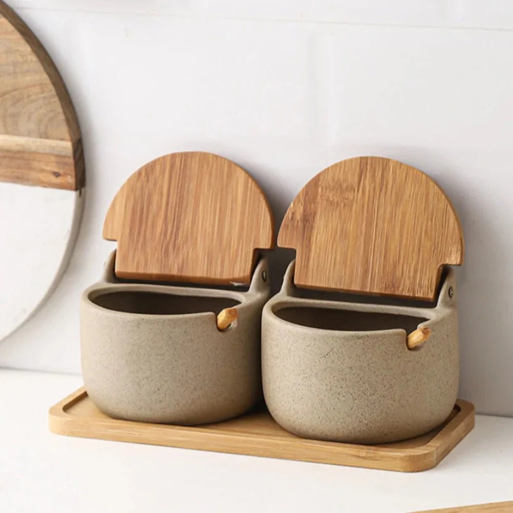 Kora Kruidenpotjes Set - Keramiek met Bamboe Deksels en Houten Dienblad 0