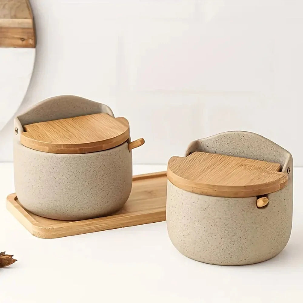 Kora Kruidenpotjes Set - Keramiek met Bamboe Deksels en Houten Dienblad 1