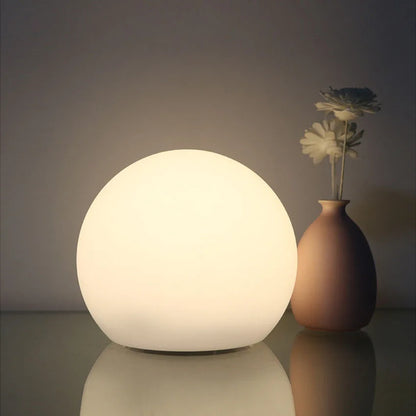 MoodSphere16™ – Draadloze LED Bol Tafellamp – Afstandsbediening & 16 Kleuren