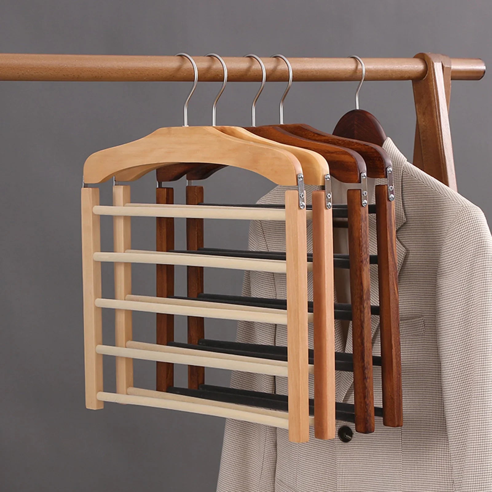 Liora Kleerhanger - Massief Hout, Elegante Organisatie en Duurzaamheid 2