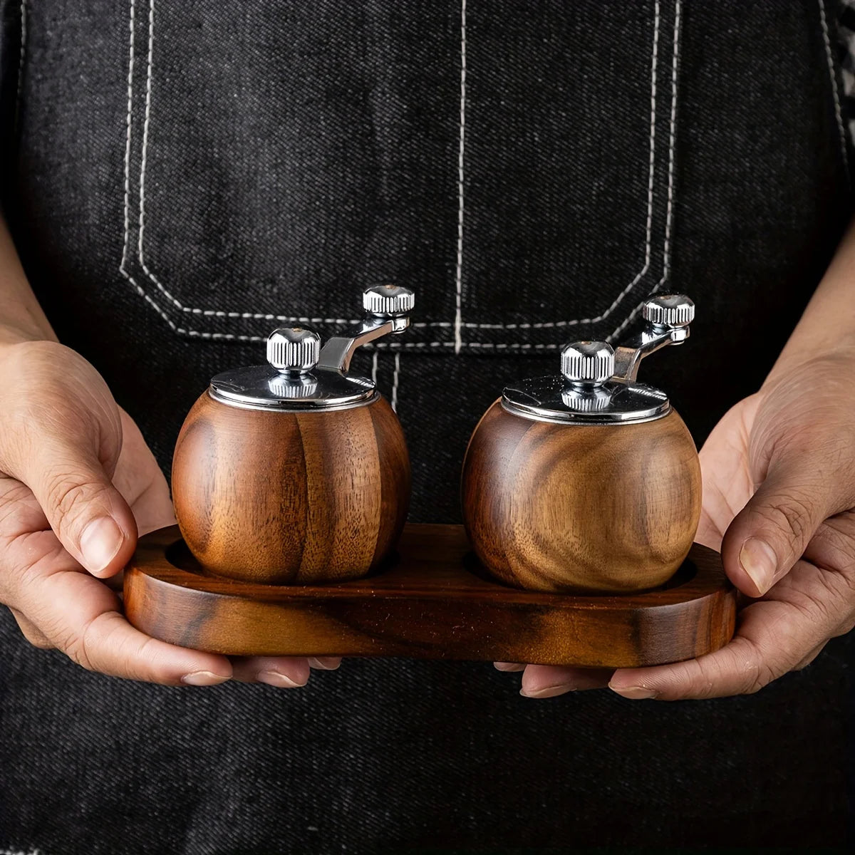 Liora Kruidenmolens Set - Houten Zout- en Pepermolens, Scandinavisch Design 5