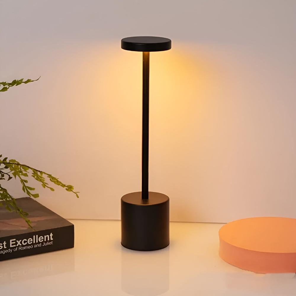 Lumi Glow Staande Lamp - Draadloos, Gouden Afwerking, LED Verlichting 2