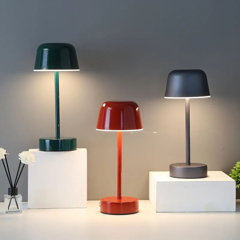 Lustra Buitenlamp - Oplaadbaar LED Verlichting, Modern Design 1